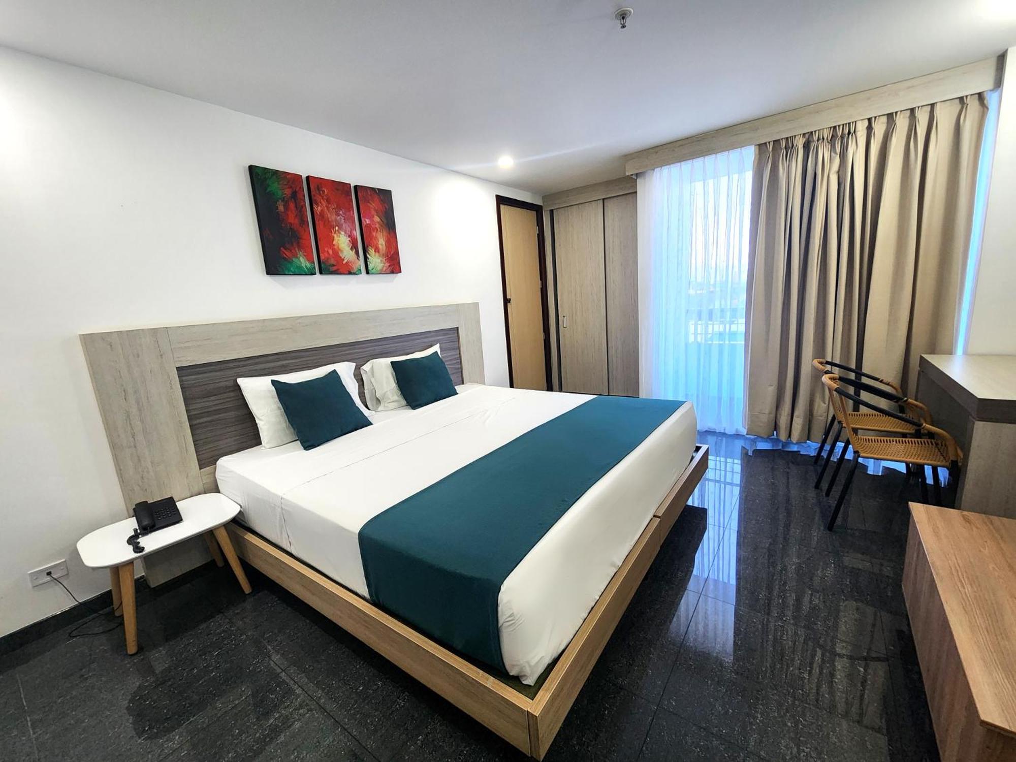 Hotel Be Suites Cali Kültér fotó